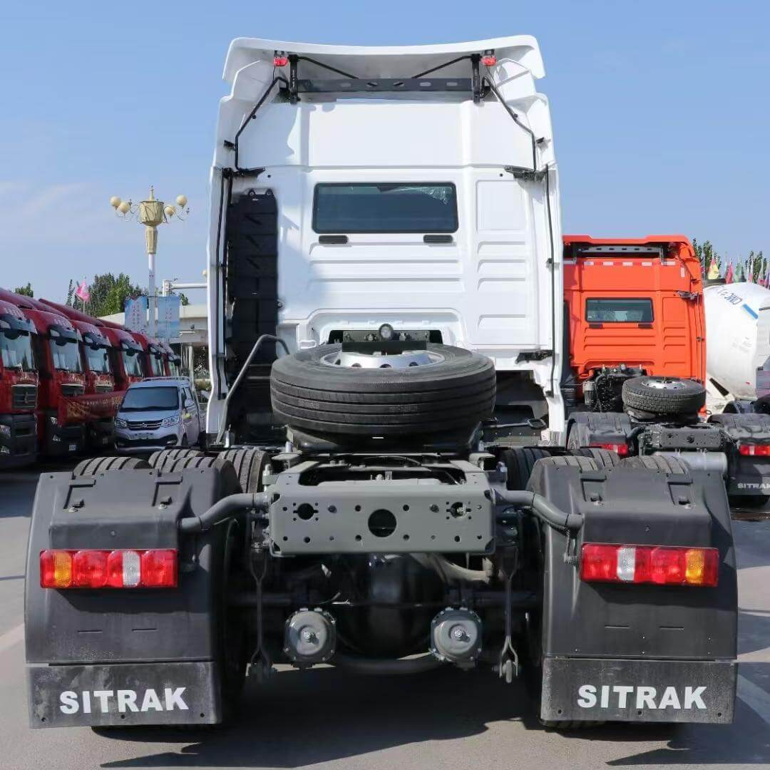 sitrak C7H 6X4 (4)