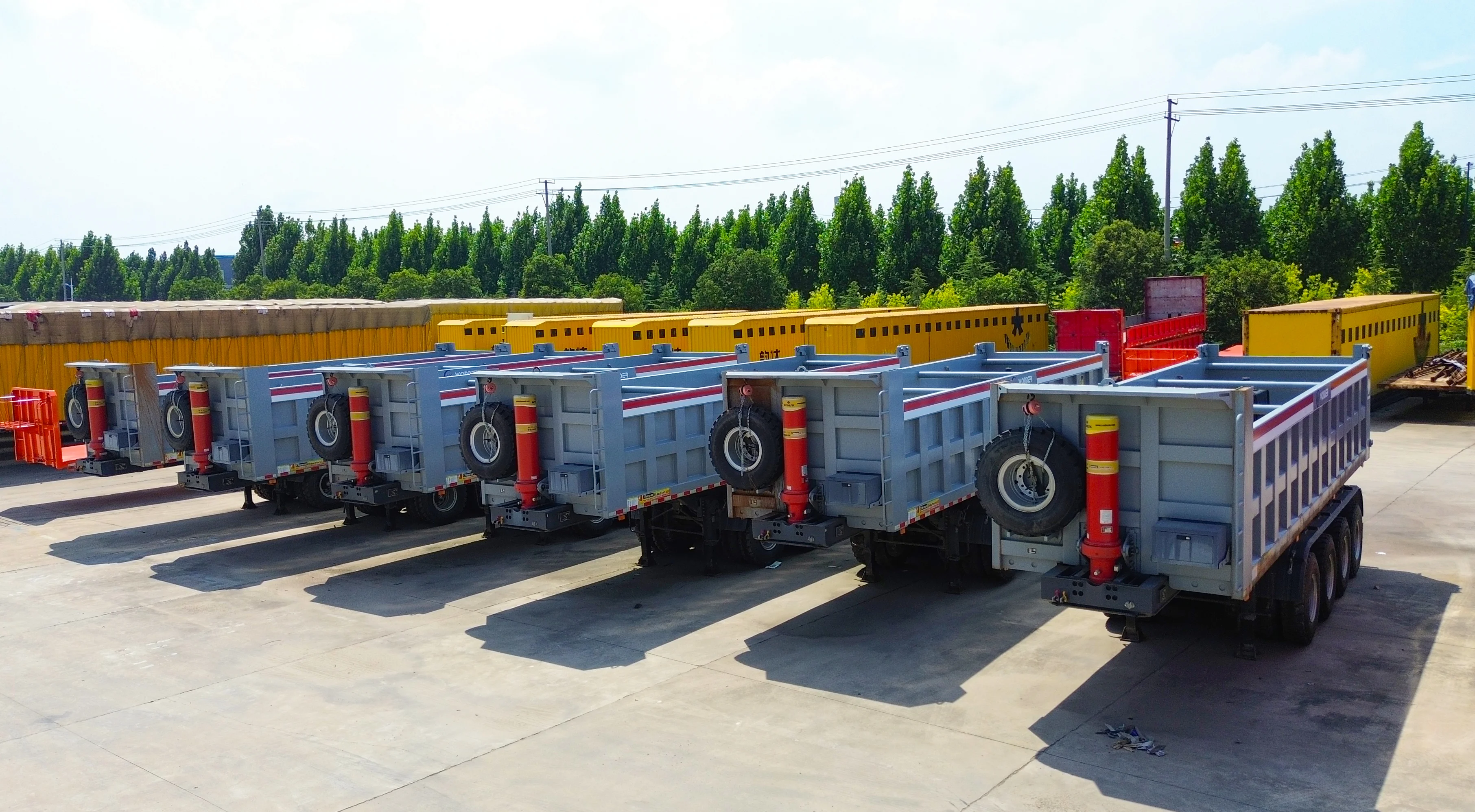 SUNHUNK Tipper Semi-Trailers in Stock.webp